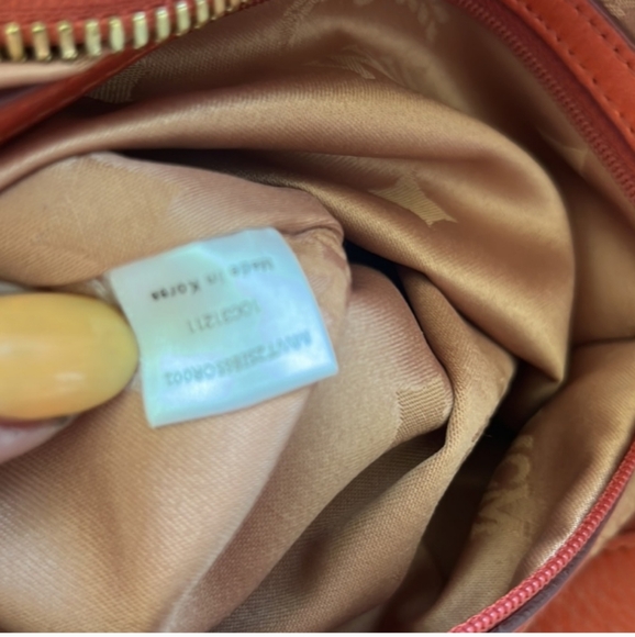 MCM EUC Orange Leather Women's Bag - Picture 5 of 6